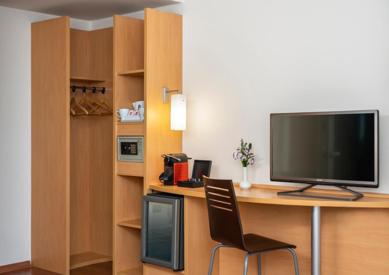 Ibis Istanbul Zeytinburnu Hotel Luaran gambar