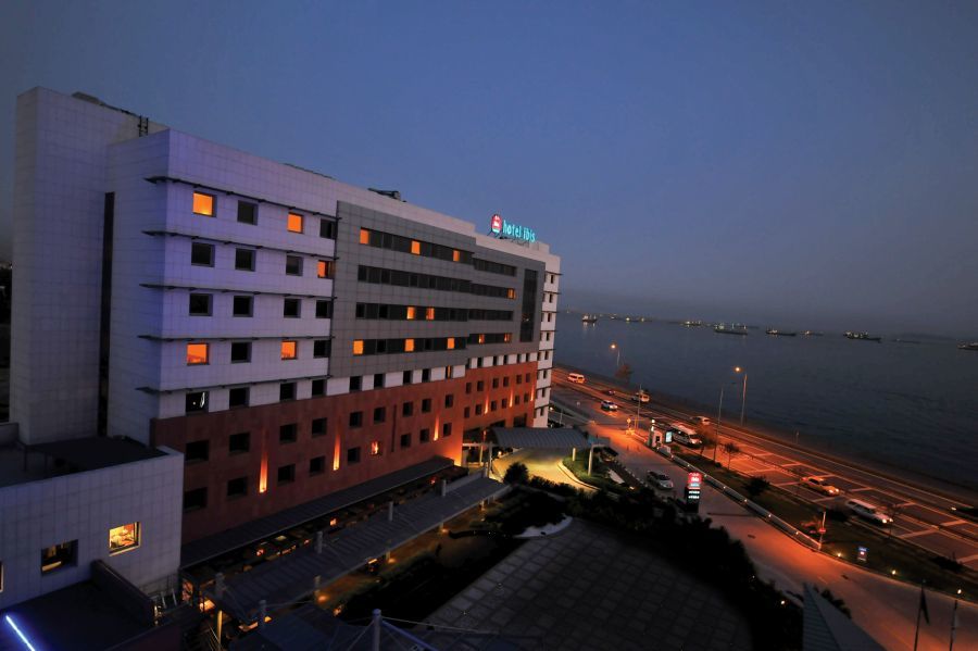 Ibis Istanbul Zeytinburnu Hotel Luaran gambar