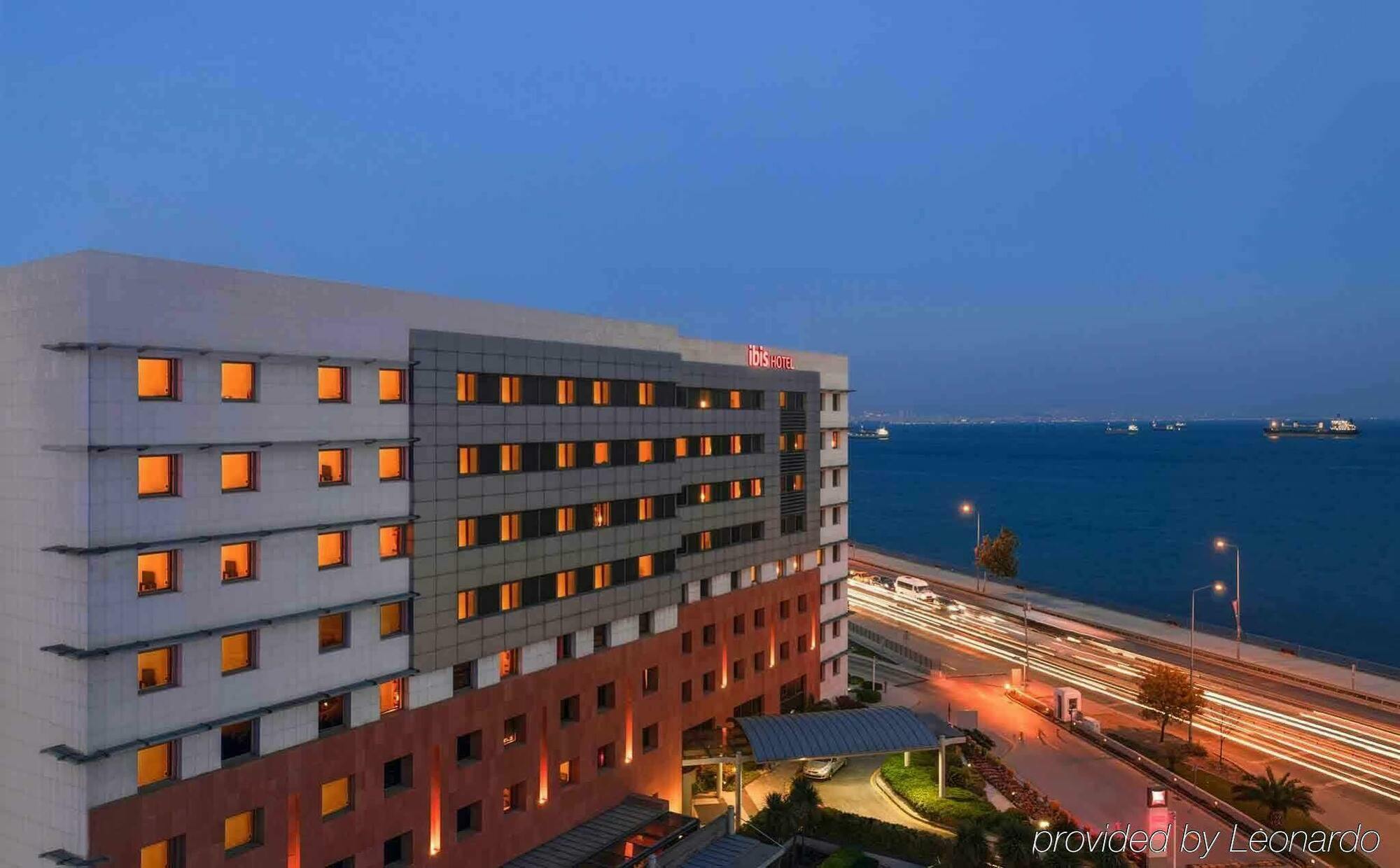 Ibis Istanbul Zeytinburnu Hotel Luaran gambar